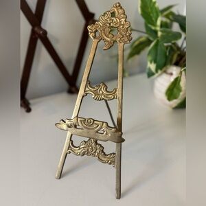 SOLD ⭐️ Ornate Decorative Solid Brass Easel Stand